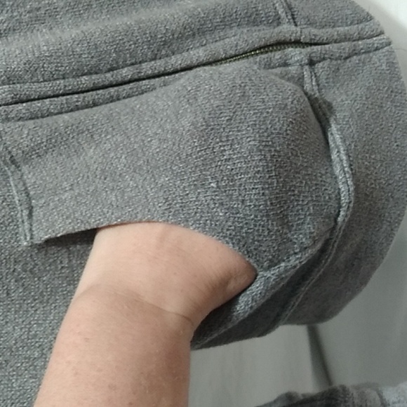 Volcom Full Zip Up Jacket W Hood Sz.M/12 Gently Worn (A-76) - Picture 5 of 15